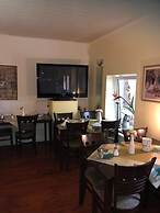 City Hotel-Garni