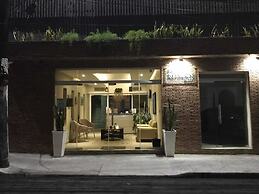 Apartamentos Román