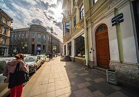 Apartment in the Palace Square
