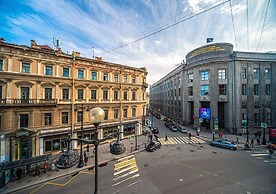Apartment in the Palace Square