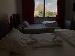 Sahara Pyramids Inn