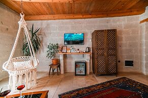 Zeus Cave Suites
