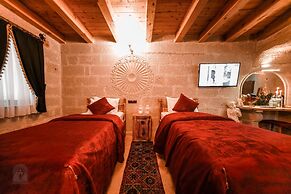 Zeus Cave Suites