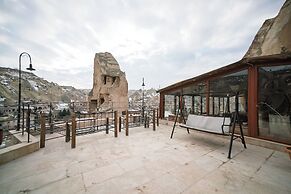 Zeus Cave Suites