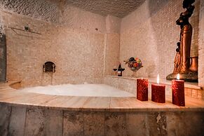 Zeus Cave Suites