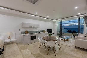 Skye Beach Hotel