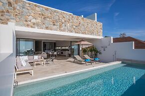 Skye Beach Hotel