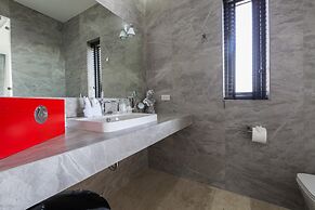 Skye Beach Hotel