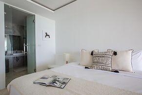 Skye Beach Hotel