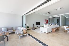 Skye Beach Hotel