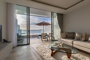 Skye Beach Hotel