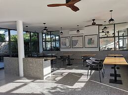 Skye Beach Hotel
