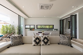 Skye Beach Hotel