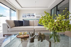 Skye Beach Hotel