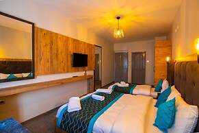 Otel 374