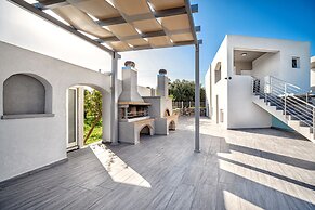 Elia Tree Studios