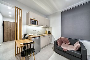 Elia Tree Studios