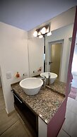 Arroyo Suite House