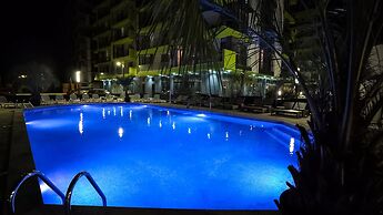 Alezzi Beach Resort