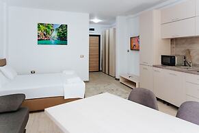 Alezzi Beach Resort