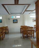 City Light Hotel