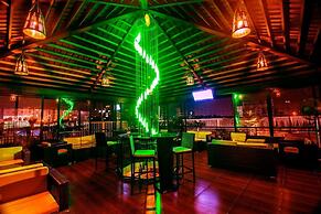 Club Paraiso