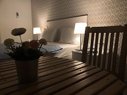 Columbia Hotel