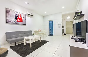 Akademik Suites