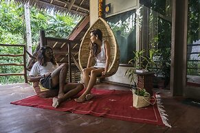 White Banana Beach Club