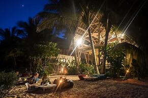 White Banana Beach Club