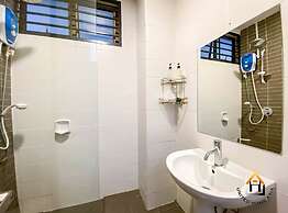 Palazio Serviced Apartment