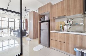 Palazio Serviced Apartment