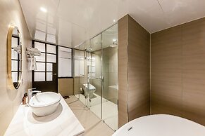 Brown-Dot Hotel Ulsan-Sincheon
