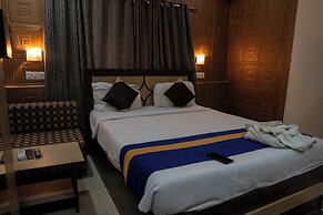 Mahira Residency