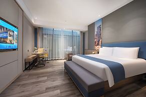 Naive S Hotel