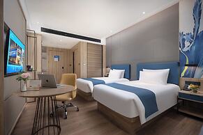 Naive S Hotel