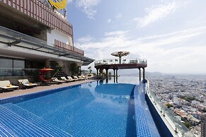 Regalia Gold Hotel