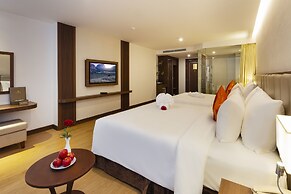 Regalia Gold Hotel