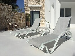 Dion Suite And Spa In Zakynthos