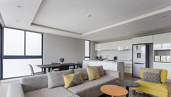 202 Warwick