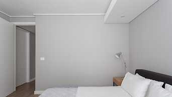 202 Warwick