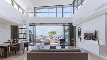 Penthouse 702 Kylemore B