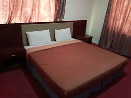 Seleen Hotel Suites