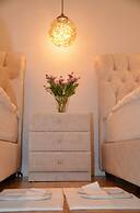 4BR Apt on Bluewater Island