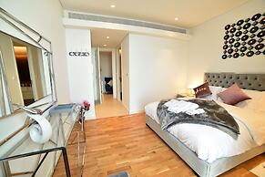 4BR Apt on Bluewater Island