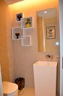 4BR Apt on Bluewater Island