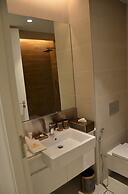 4BR Apt on Bluewater Island