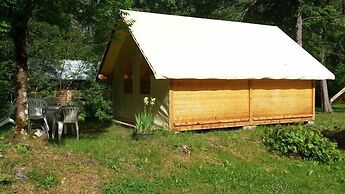Camping La Cascade De Venosc
