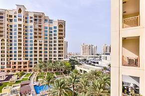 Marvelous 2BR Apt. in Palm Jumeirah