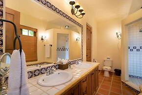 Casa De La Alegria 3BR by Casago